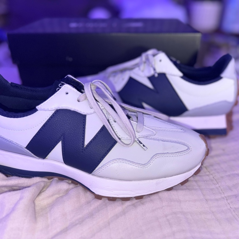 FIGS new balance 827’s